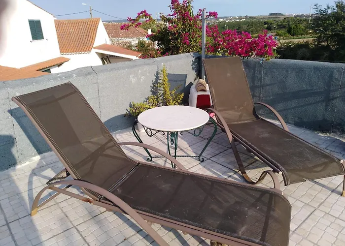 Chapim Azul * Cabrela (Lisbon)